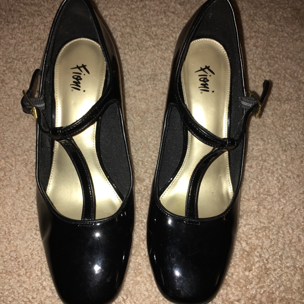 Sexy Black Heel